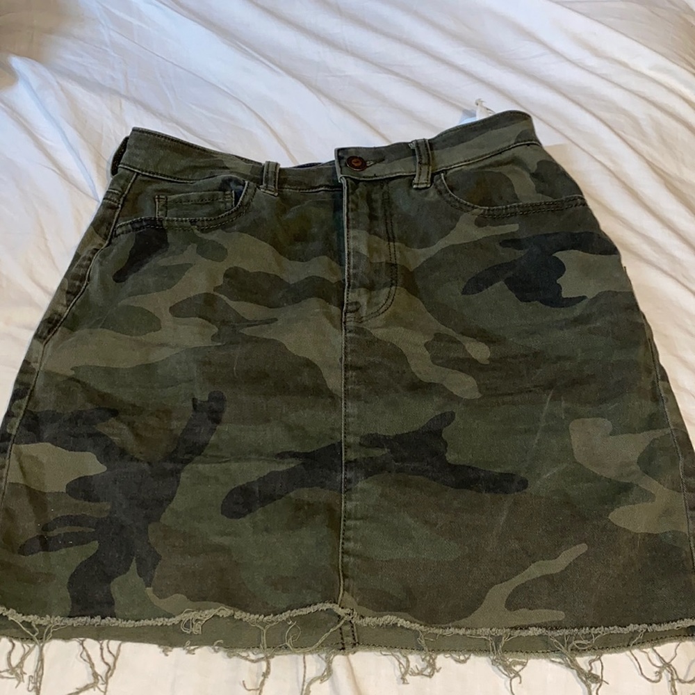 Hollister Camo Skirt